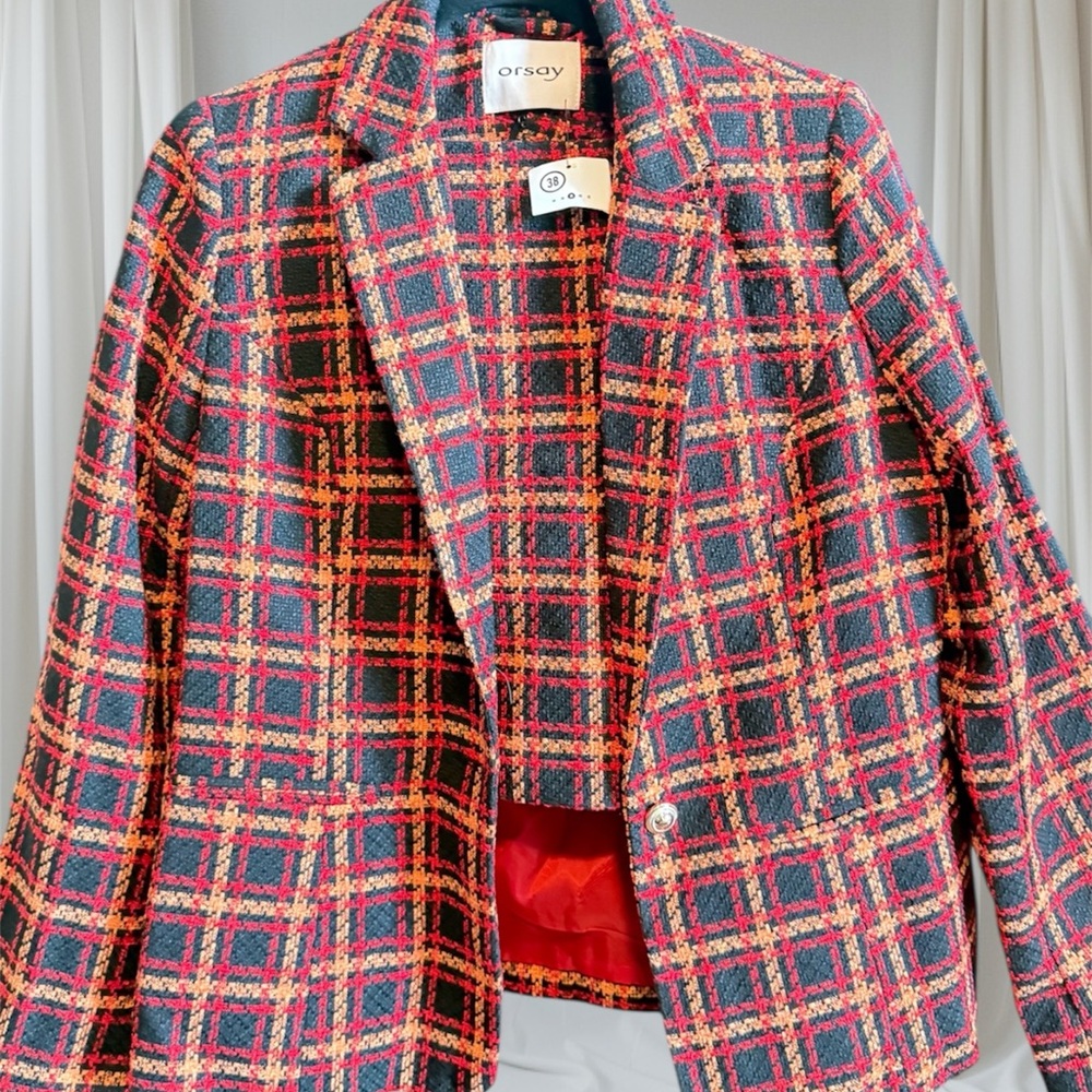 Red and Black Plaid Blazer Structured Tailored Design